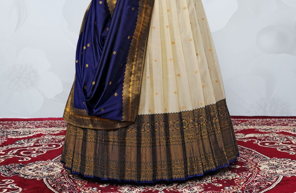 New Semi Stitiched Banarasi Lehenga Choli