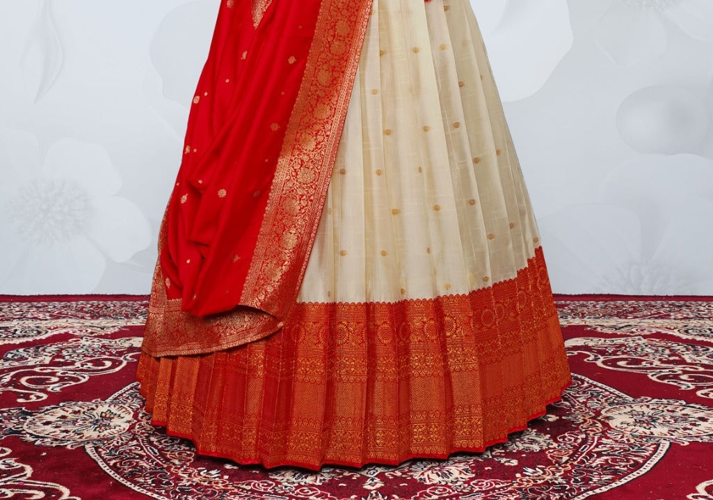 New Semi Stitiched Banarasi Lehenga Choli