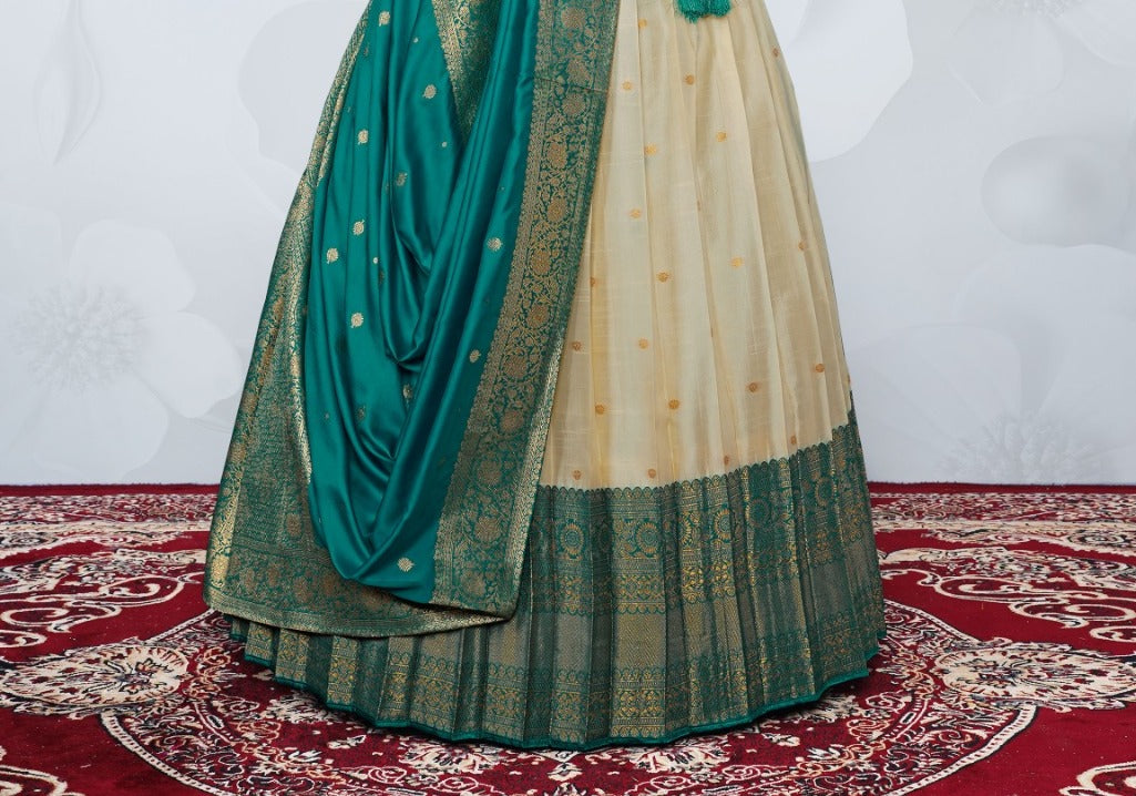 New Semi Stitiched Banarasi Lehenga Choli