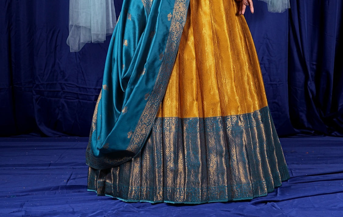 New Semi Stitiched Banarasi Lehenga Choli