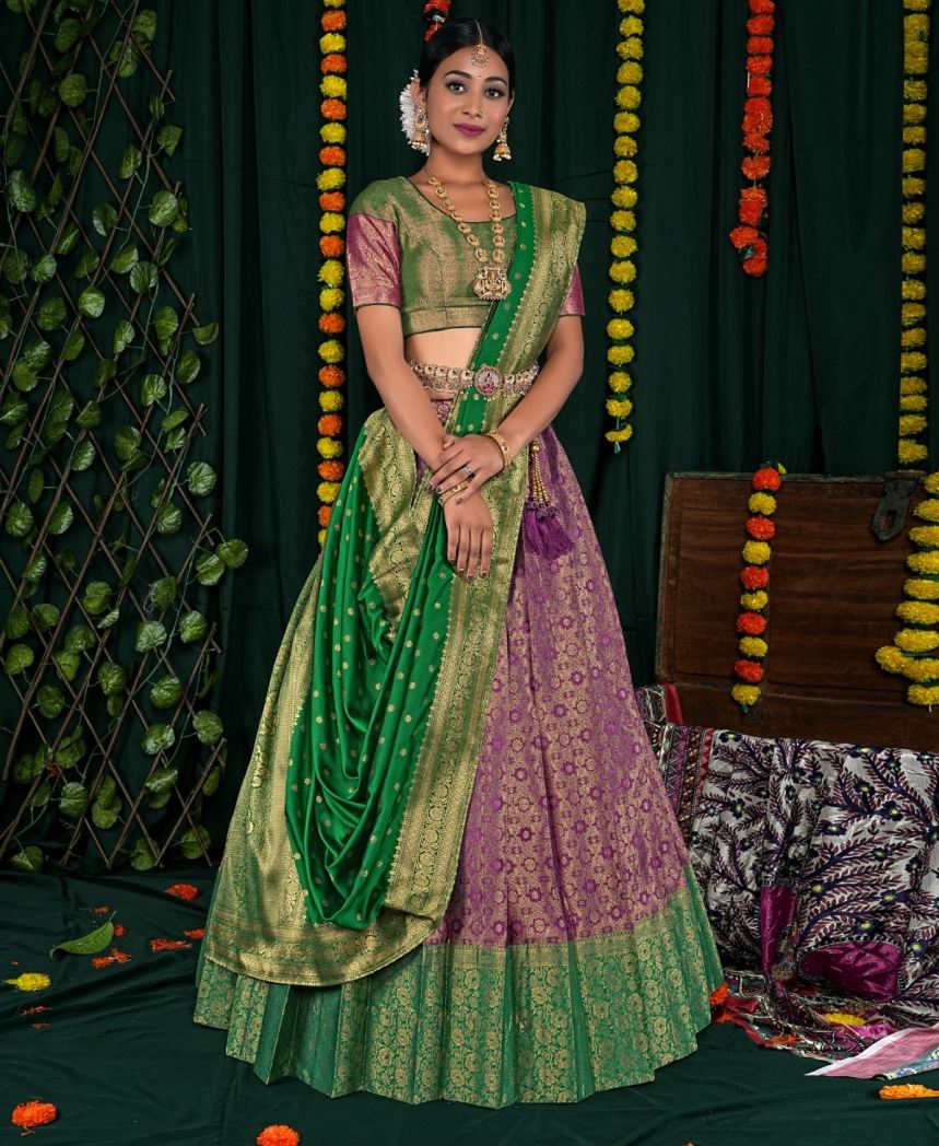 New Semi Stitiched Banarasi Lehenga Choli