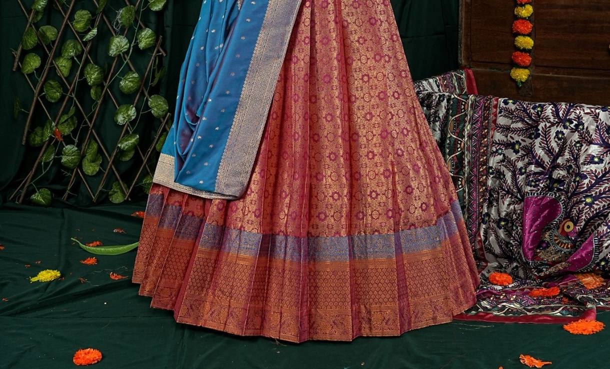 New Semi Stitiched Banarasi Lehenga Choli