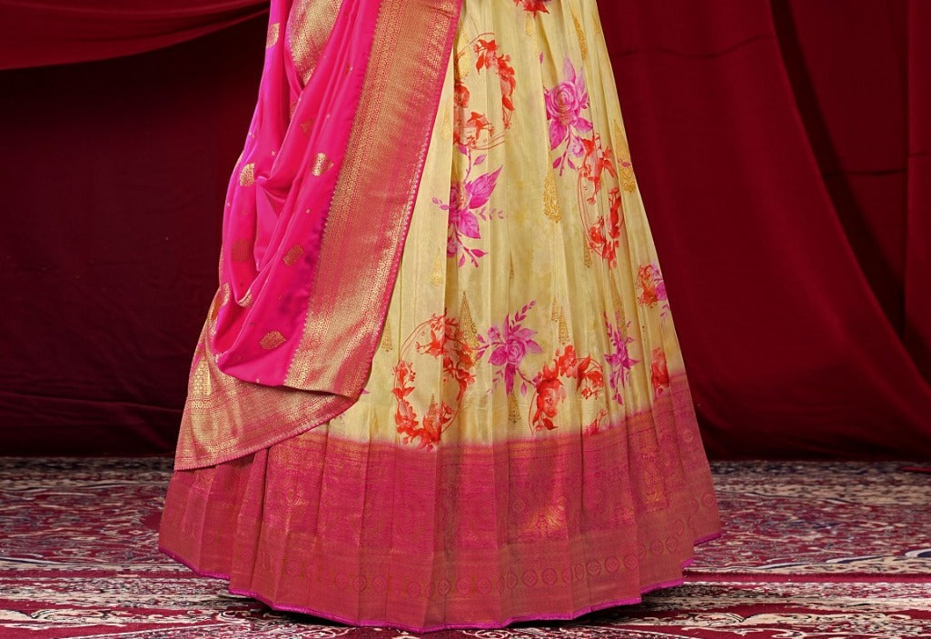 New Semi Stitiched Banarasi Lehenga Choli