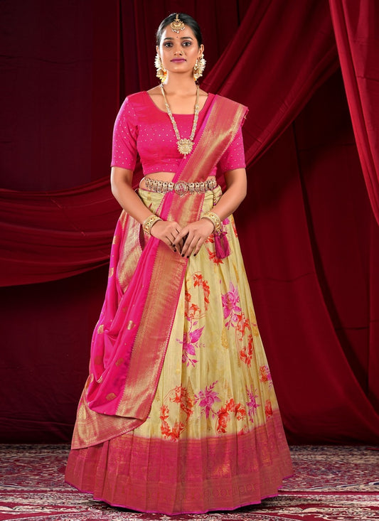 New Semi Stitiched Banarasi Lehenga Choli