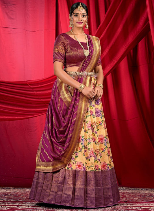 New Semi Stitiched Banarasi Lehenga Choli