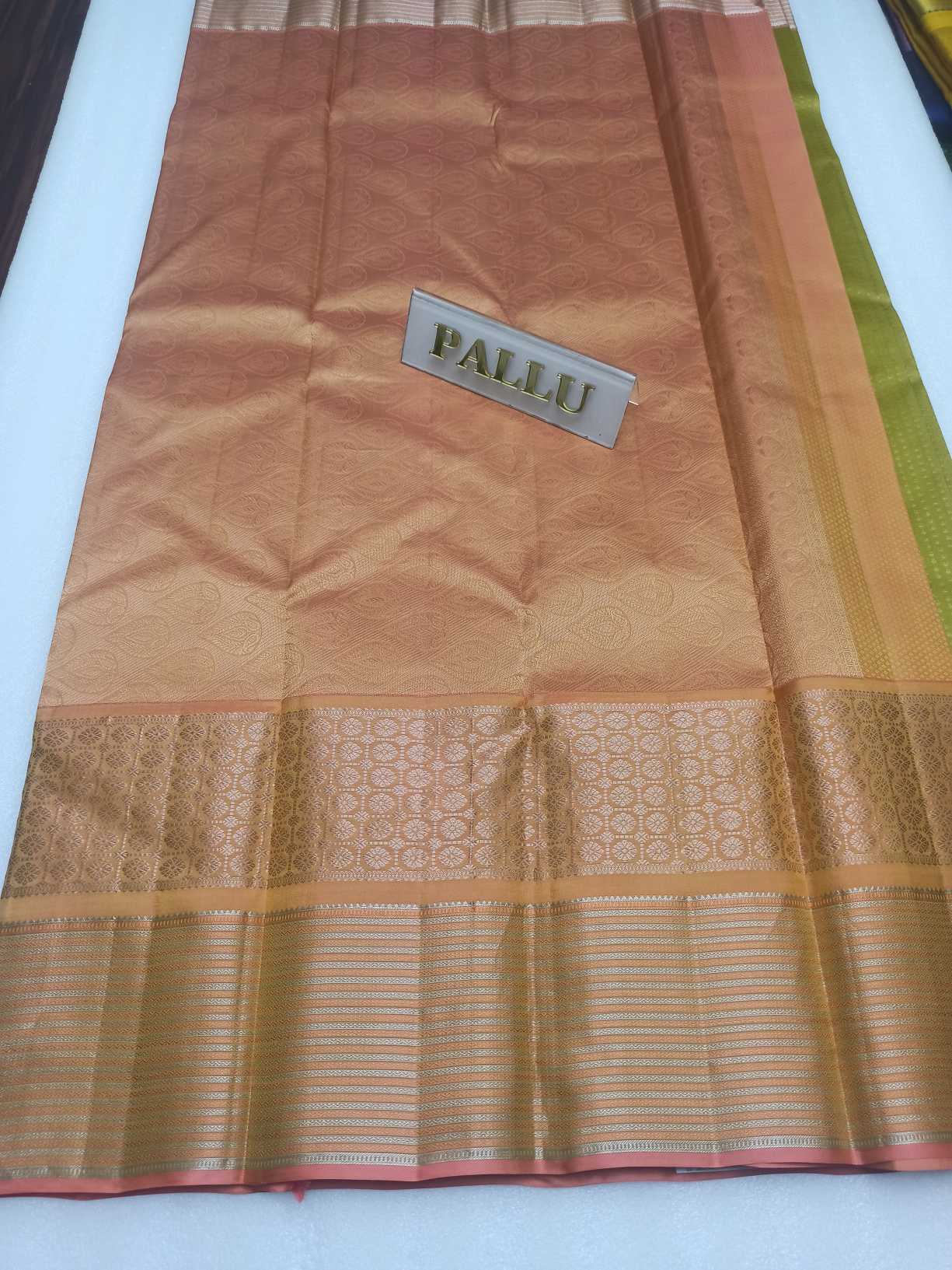 Latest Trendy 100% pure kanchipuram silk saree