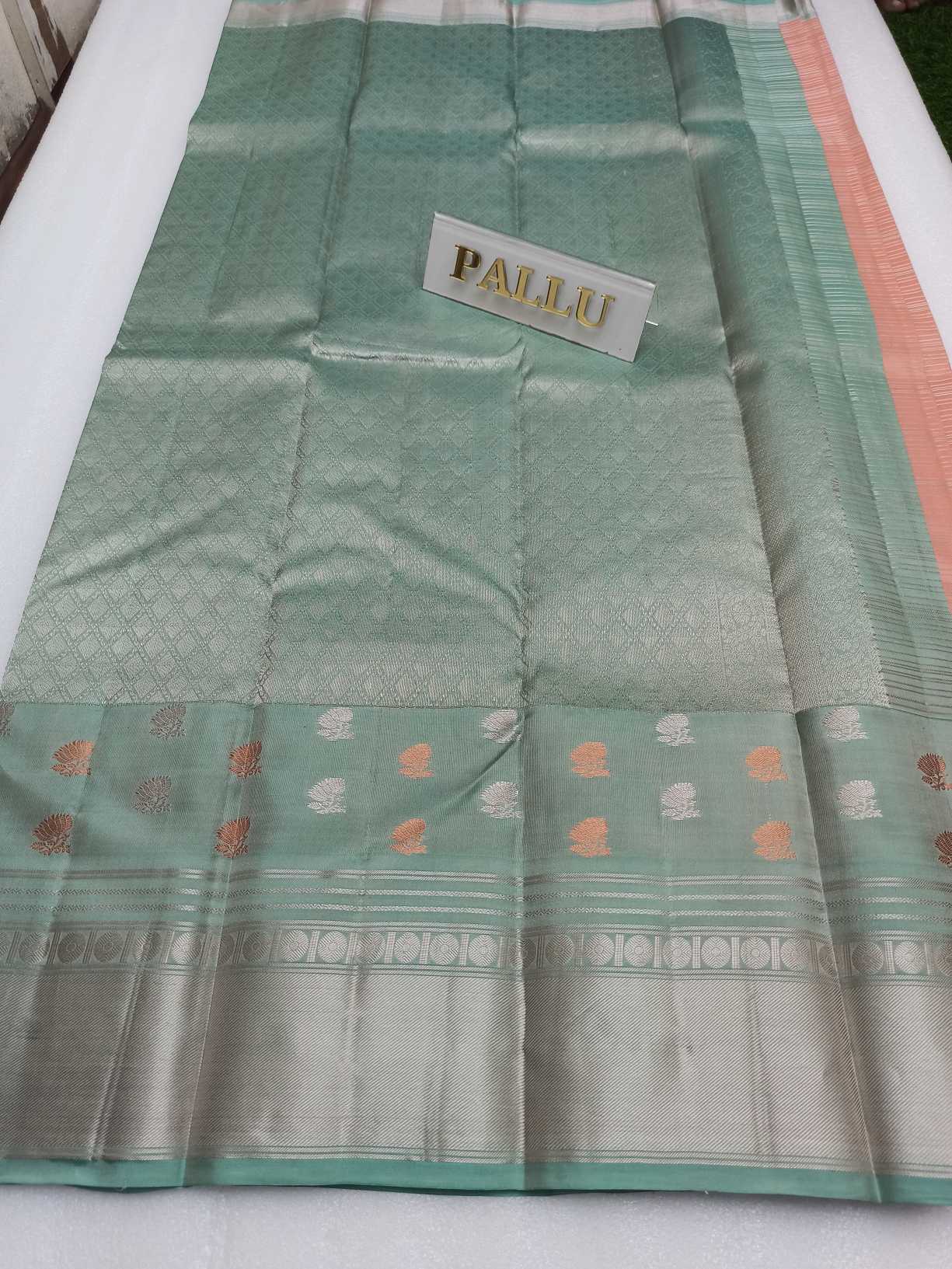 Latest 100% Pure Kanchipuram Silk Saree