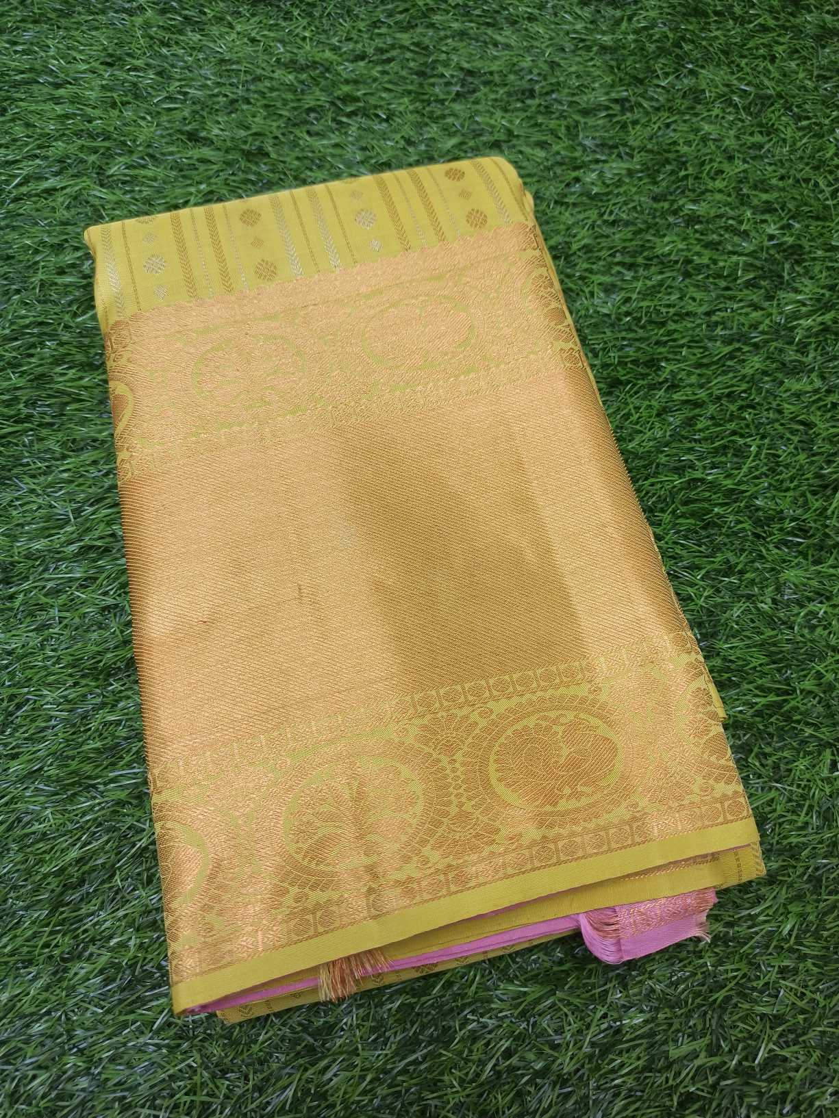 Latest Trendy 100% pure kanchipuram silk saree