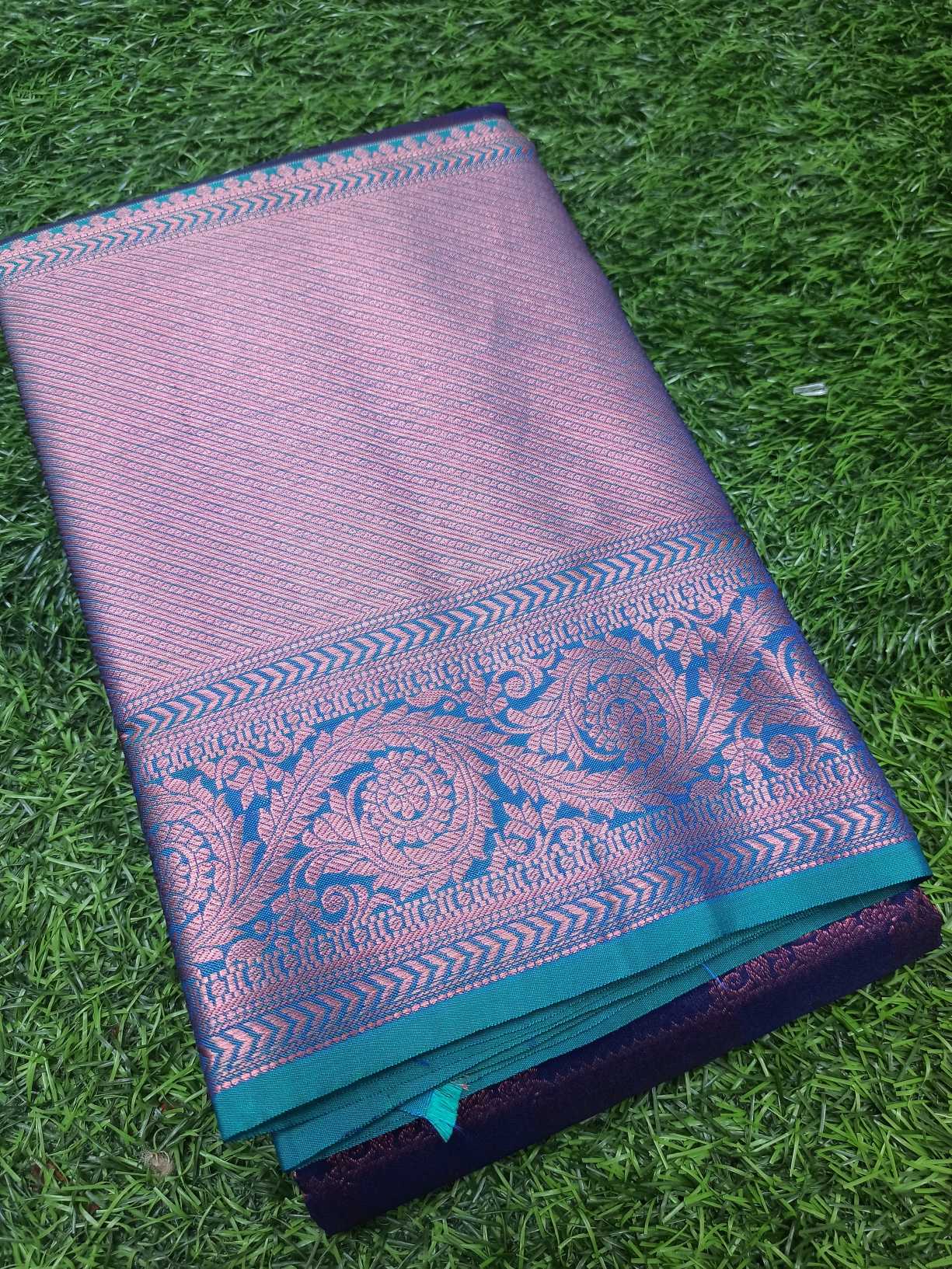 Latest Trendy 100% pure kanchipuram silk saree