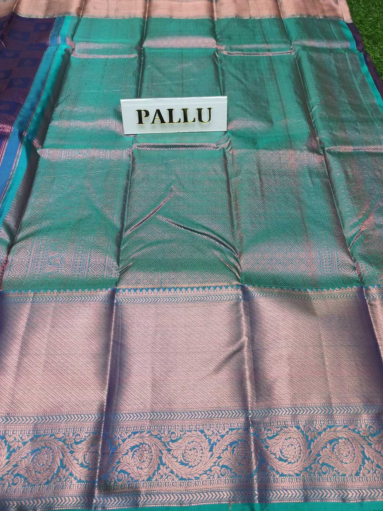 Latest Trendy 100% pure kanchipuram silk saree