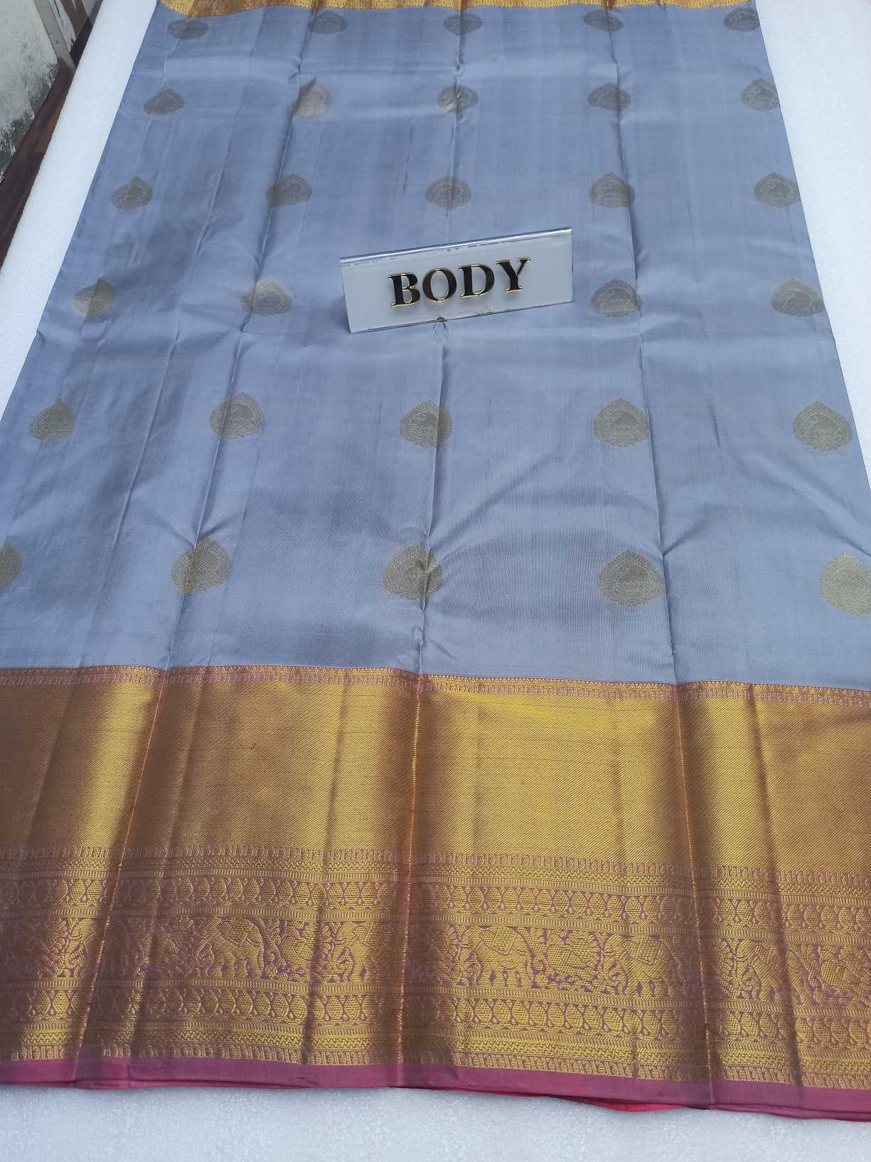 Grey KANCHI Pure silk  Handwoven Wedding Festival Heavy Border Saree