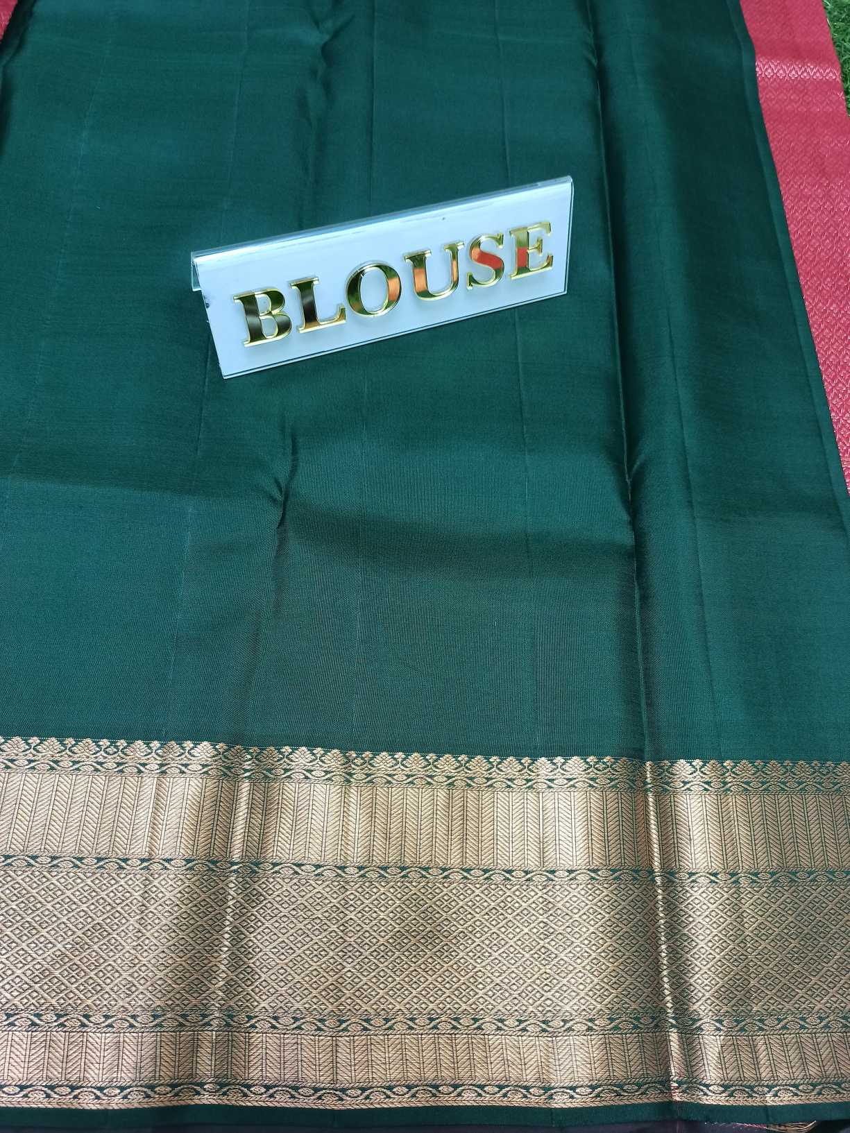 Latest Trendy 100% pure kanchipuram silk saree